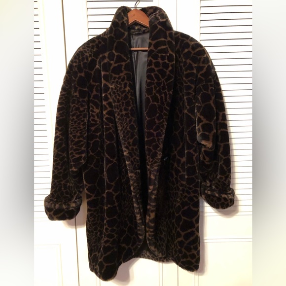 VINTAGE Animal Print Coat - Picture 4 of 7